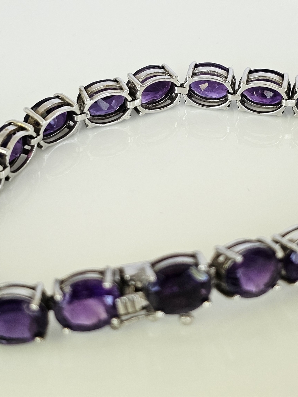 Stunning Genuine African Amethyst Tennis Bracelet Sterling Silver 8"